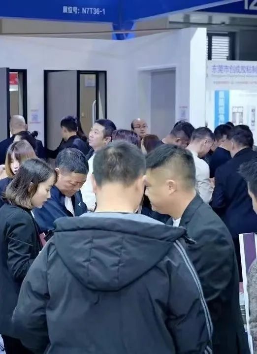 銀發(fā)經(jīng)濟(jì)熱潮：中國(guó)重慶建博會(huì)聚焦適老家居新趨勢(shì)(圖5)